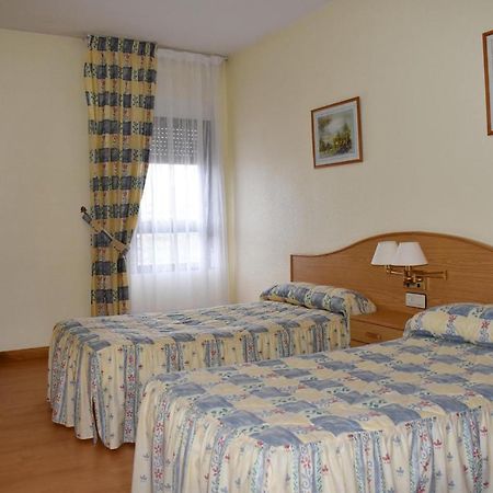 Becilla de Valderaduey Hotel Ria De Vigo "Tierra De Campos" מראה חיצוני תמונה