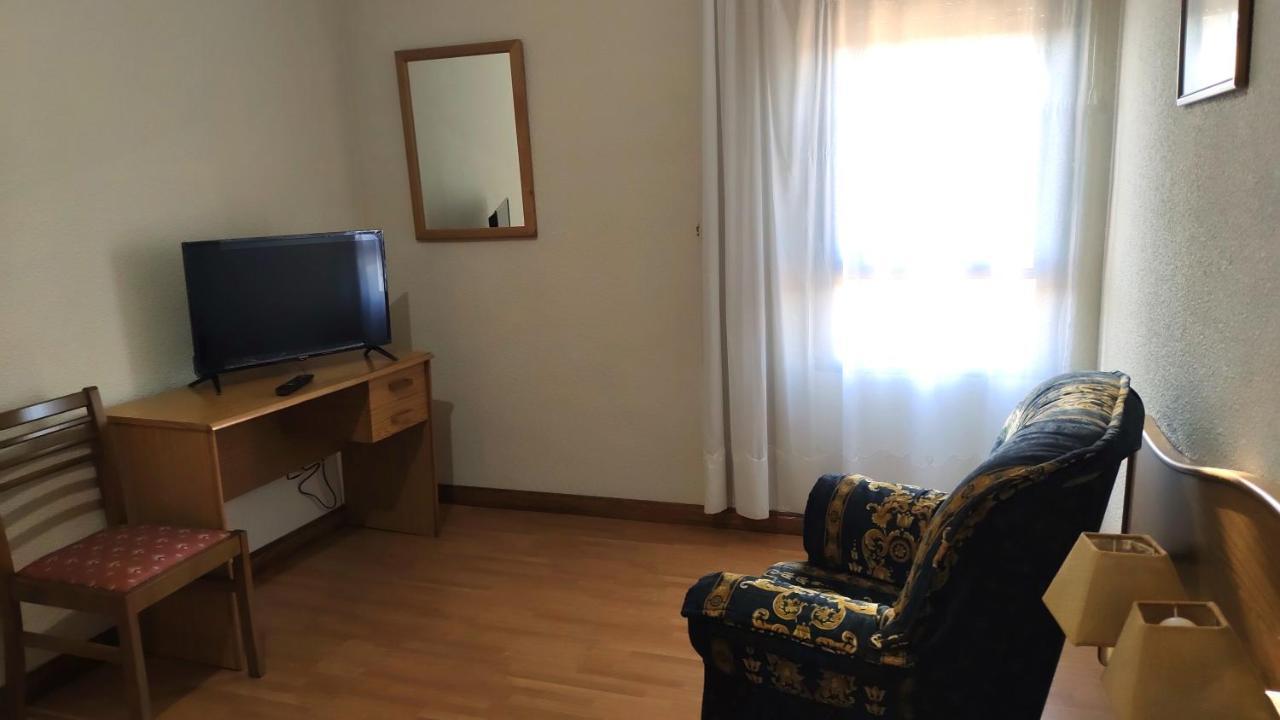 Becilla de Valderaduey Hotel Ria De Vigo "Tierra De Campos" מראה חיצוני תמונה